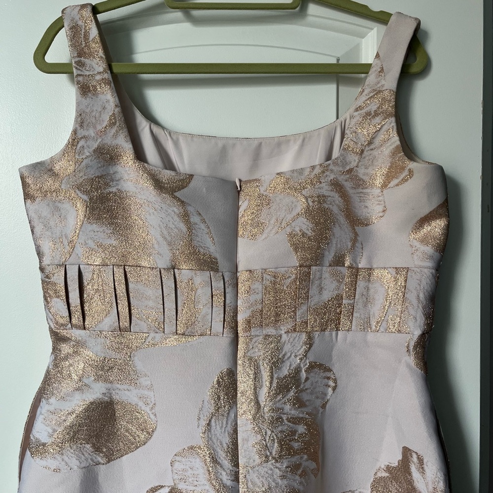 KAY UNGER  FLORAL JACQUARD MIDI CHAMPAGNE DRESS 14 - Picture 9 of 11